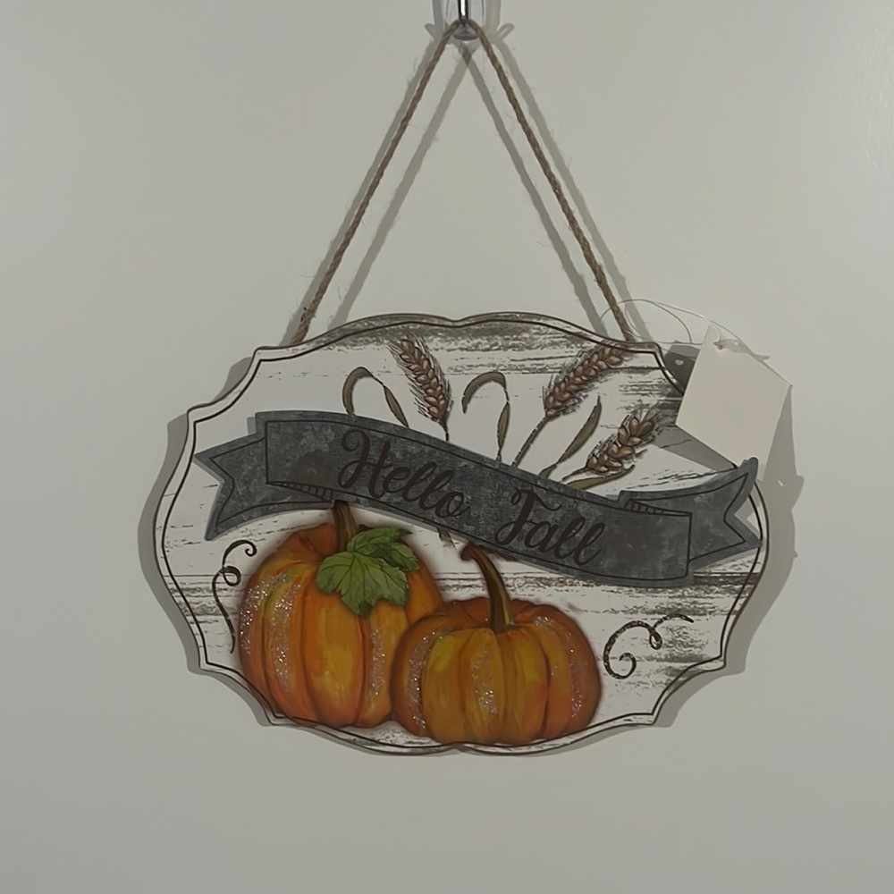 NEW Fall Wooden Hanging Sign Hello Fall Pumpkin Welcome Sign Decoration